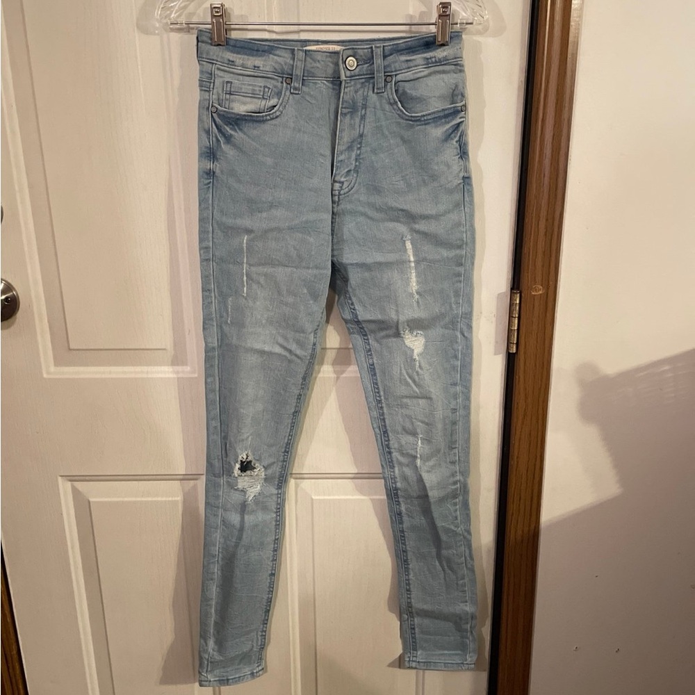 ❤️SALE❤️Forever 21 Sz 25 skinny jeans light blue distressed jeans